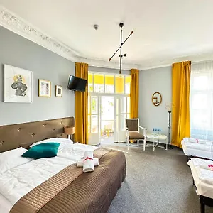3* Gasthuis Expolis - Center Mtp Targi - 24h #betterthanyourex
